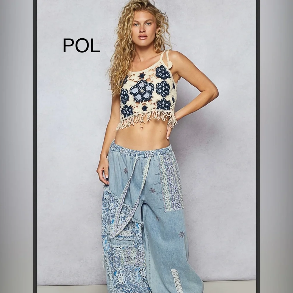 BP214-5💙POL perfect Crochet top in navy+tan w/amazing details 4 festival fun! - Picture 1 of 6